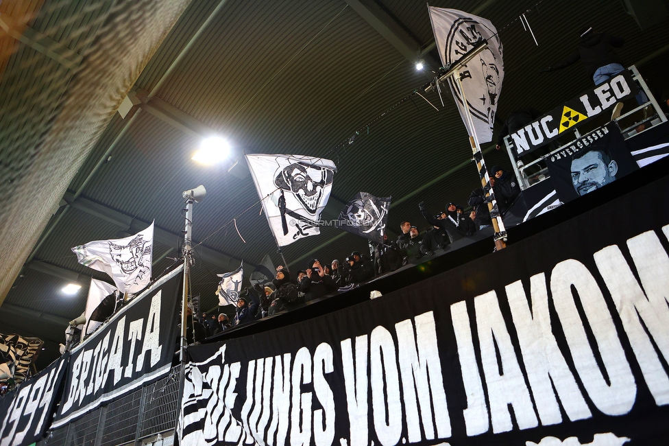 Sturm Graz - Altach
Oesterreichische Fussball Bundesliga, 17. Runde, SK Sturm Graz - SC Rheindorf Altach, Stadion Liebenau Graz, 10.12.2023. 

Foto zeigt Fans von Sturm
Schlüsselwörter: brigata