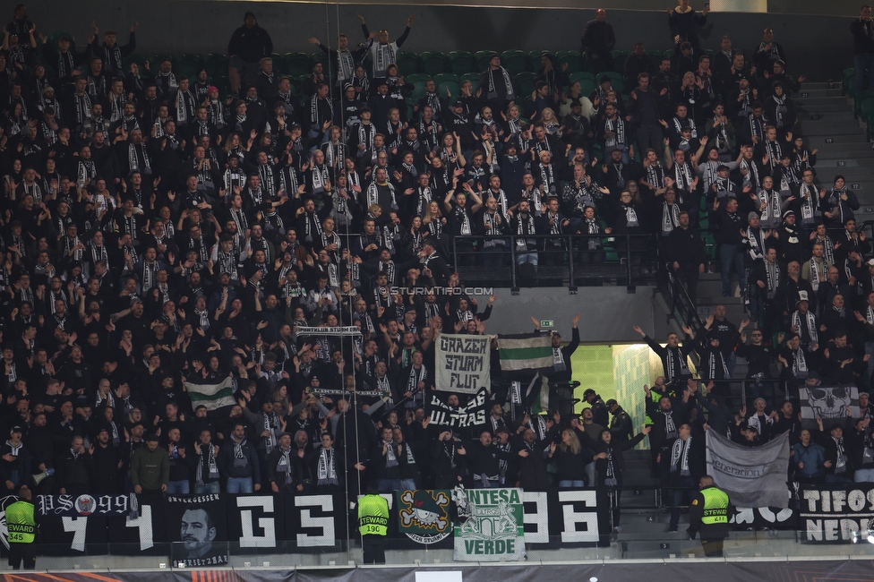 Sporting Lissabon - Sturm Graz
UEFA Europa League Gruppenphase 6. Spieltag, Sporting Lissabon - SK Sturm Graz, Estadio Jose Alvalade XXI Lissabon, 14.12.2023. 

Foto zeigt Fans von Sturm
Schlüsselwörter: sturmflut