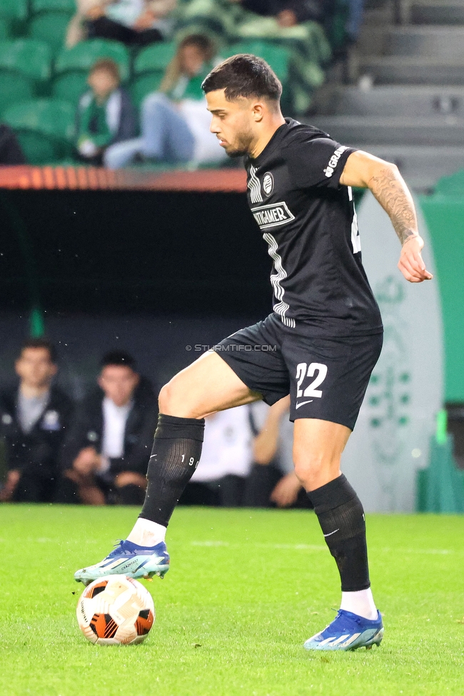 Sporting Lissabon - Sturm Graz
UEFA Europa League Gruppenphase 6. Spieltag, Sporting Lissabon - SK Sturm Graz, Estadio Jose Alvalade XXI Lissabon, 14.12.2023. 

Foto zeigt Jusuf Gazibegovic (Sturm)
