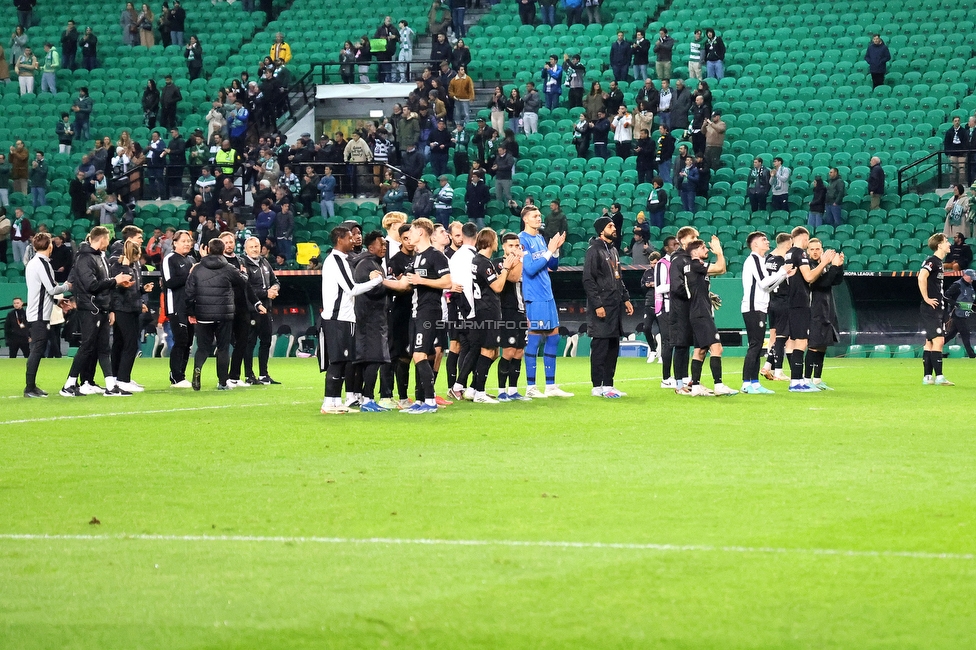 Sporting Lissabon - Sturm Graz
UEFA Europa League Gruppenphase 6. Spieltag, Sporting Lissabon - SK Sturm Graz, Estadio Jose Alvalade XXI Lissabon, 14.12.2023. 

Foto zeigt die Mannschaft von Sturm
