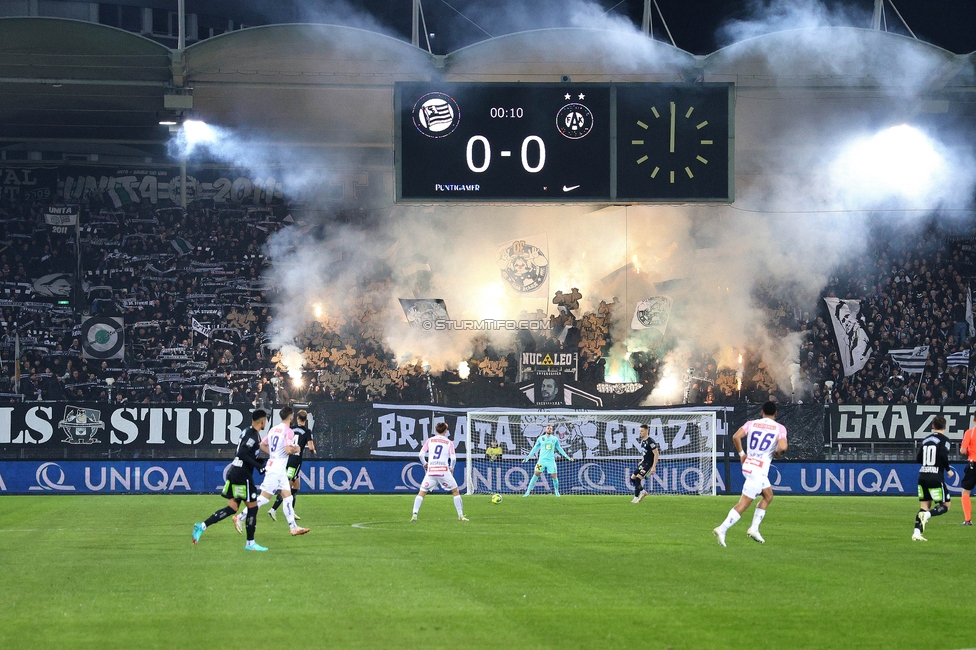 Sturm Graz - Austria Wien
OEFB Cup, 4. Runde, SK Sturm Graz - FK Austria Wien, Stadion Liebenau Graz, 02.02.2024. 

Foto zeigt Fans von Sturm
