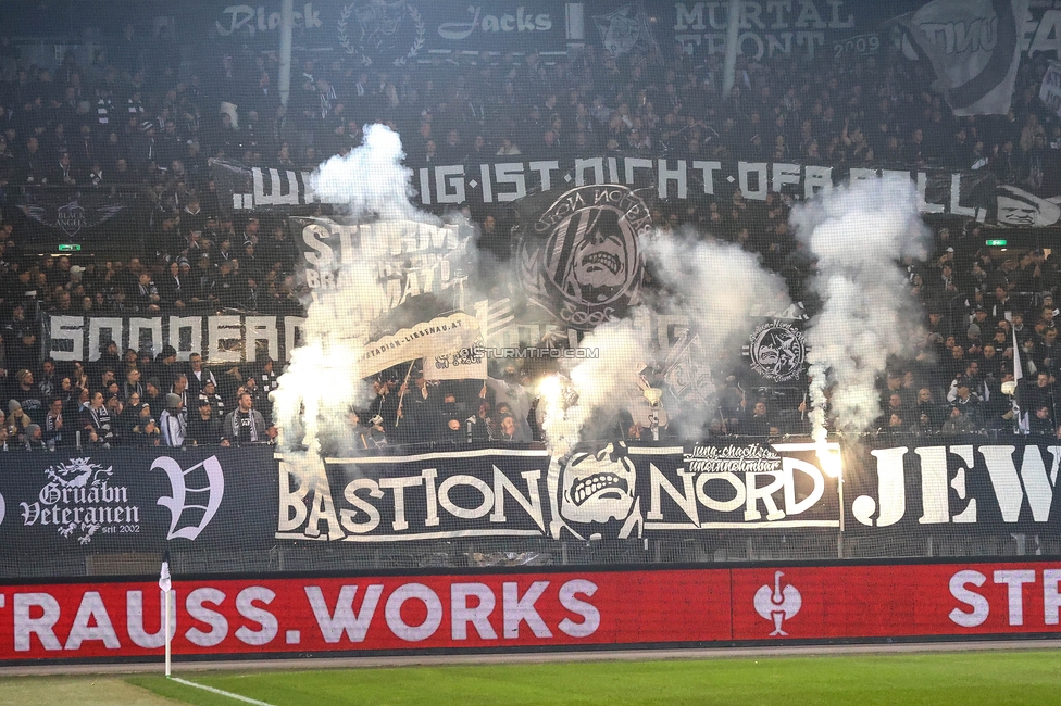 Sturm Graz - Austria Wien
OEFB Cup, 4. Runde, SK Sturm Graz - FK Austria Wien, Stadion Liebenau Graz, 02.02.2024. 

Foto zeigt Fans von Sturm
