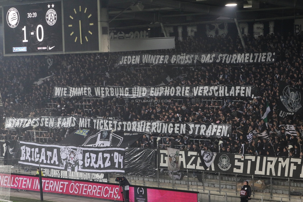 Sturm Graz - Austria Wien
OEFB Cup, 4. Runde, SK Sturm Graz - FK Austria Wien, Stadion Liebenau Graz, 02.02.2024. 

Foto zeigt Fans von Sturm
