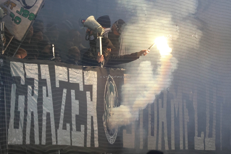 Sturm Graz - Austria Wien
OEFB Cup, 4. Runde, SK Sturm Graz - FK Austria Wien, Stadion Liebenau Graz, 02.02.2024. 

Foto zeigt Fans von Sturm
