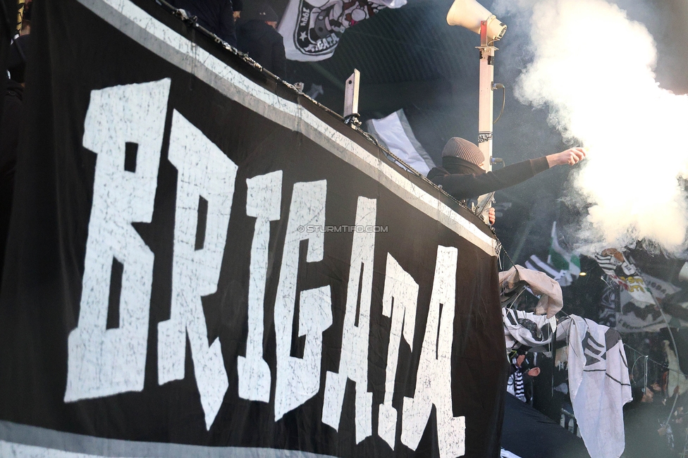 Sturm Graz - Austria Wien
OEFB Cup, 4. Runde, SK Sturm Graz - FK Austria Wien, Stadion Liebenau Graz, 02.02.2024. 

Foto zeigt Fans von Sturm
