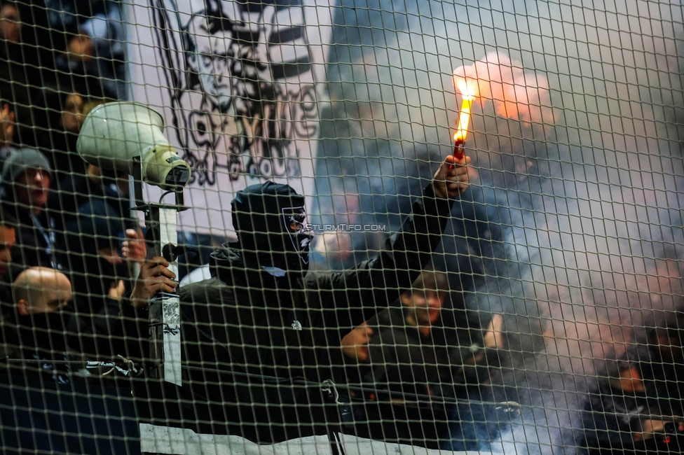 Sturm Graz - Austria Wien
OEFB Cup, 4. Runde, SK Sturm Graz - FK Austria Wien, Stadion Liebenau Graz, 02.02.2024. 

Foto zeigt Fans von Sturm
