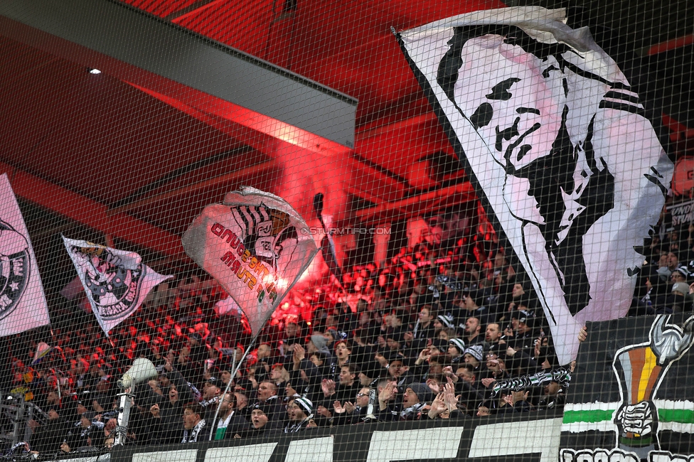 Sturm Graz - Austria Wien
OEFB Cup, 4. Runde, SK Sturm Graz - FK Austria Wien, Stadion Liebenau Graz, 02.02.2024. 

Foto zeigt Fans von Sturm
