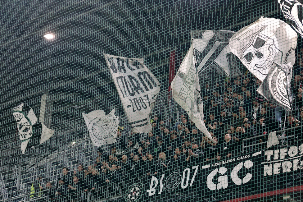 RB Salzburg - Sturm Graz
Oesterreichische Fussball Bundesliga, 18. Runde, FC RB Salzburg - SK Sturm Graz, Stadion Wals-Siezenheim, 09.02.2024. 

Foto zeigt Fans von Sturm
Schlüsselwörter: blackstorm