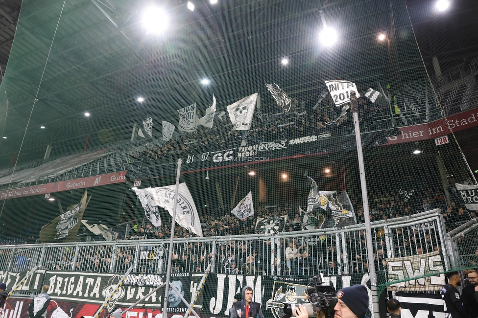 RB Salzburg - Sturm Graz
Oesterreichische Fussball Bundesliga, 18. Runde, FC RB Salzburg - SK Sturm Graz, Stadion Wals-Siezenheim, 09.02.2024. 

Foto zeigt Fans von Sturm
