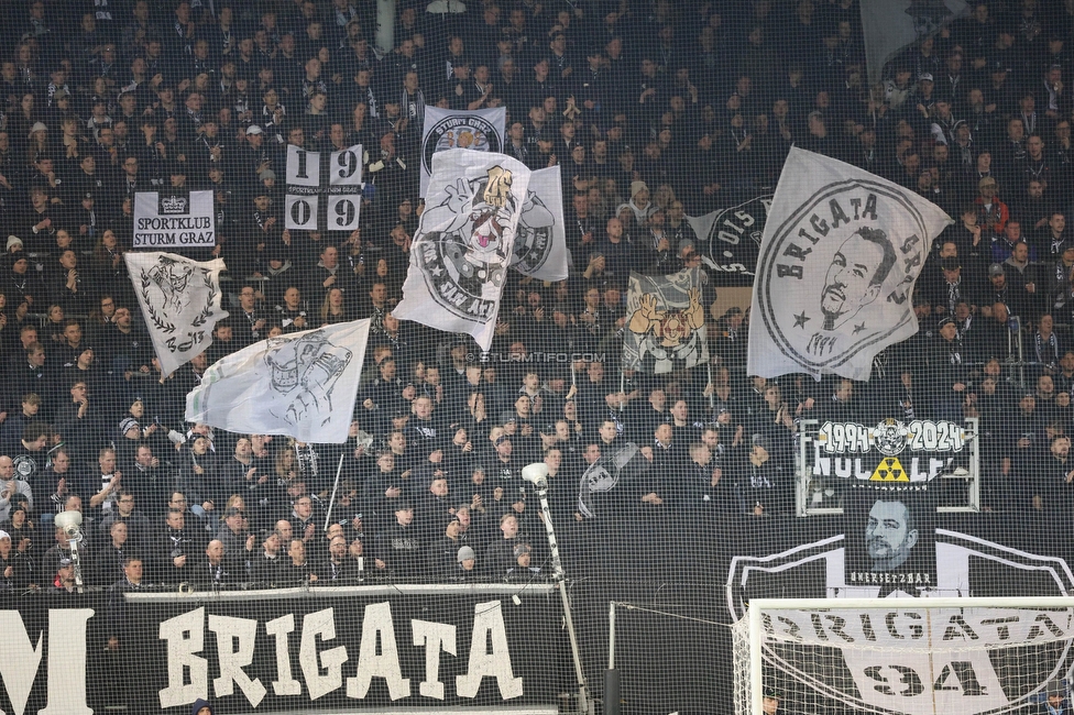 Sturm Graz - Slovan Bratislava
UEFA Conference League KO Play-offs, SK Sturm Graz - SK Slovan Bratislava, Stadion Liebenau Graz, 15.02.2024. 

Foto zeigt Fans von Sturm
Schlüsselwörter: brigata