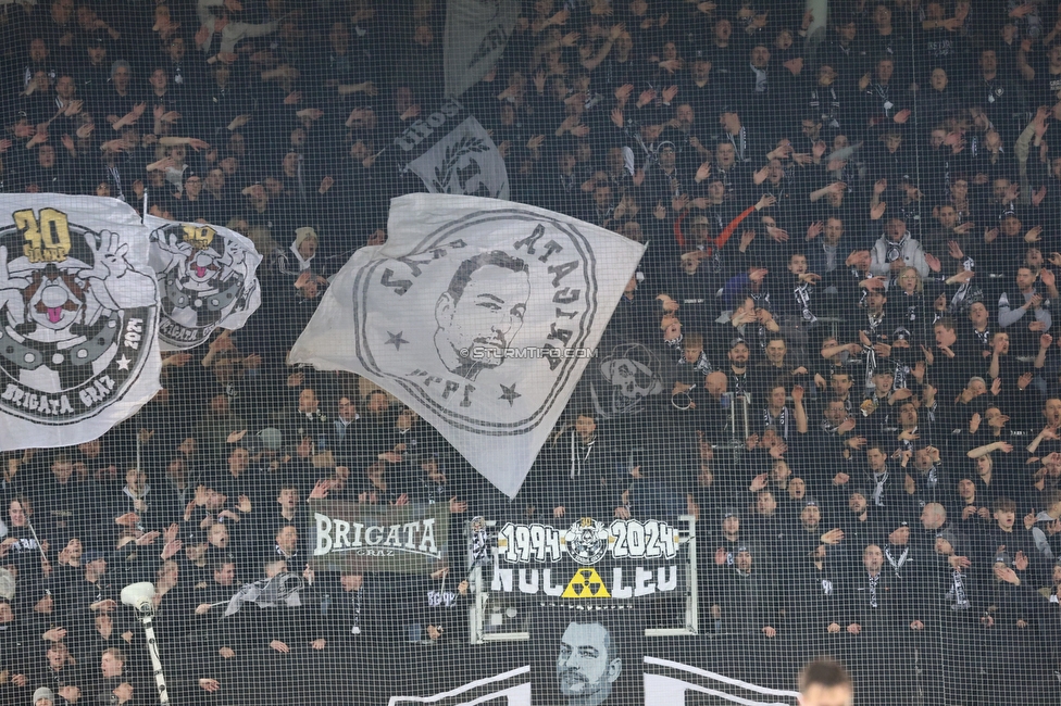 Sturm Graz - Slovan Bratislava
UEFA Conference League KO Play-offs, SK Sturm Graz - SK Slovan Bratislava, Stadion Liebenau Graz, 15.02.2024. 

Foto zeigt Fans von Sturm
