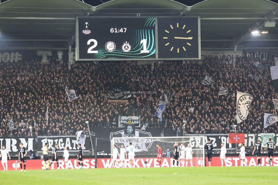 Sturm Graz - Slovan Bratislava
UEFA Conference League KO Play-offs, SK Sturm Graz - SK Slovan Bratislava, Stadion Liebenau Graz, 15.02.2024. 

Foto zeigt Fans von Sturm
