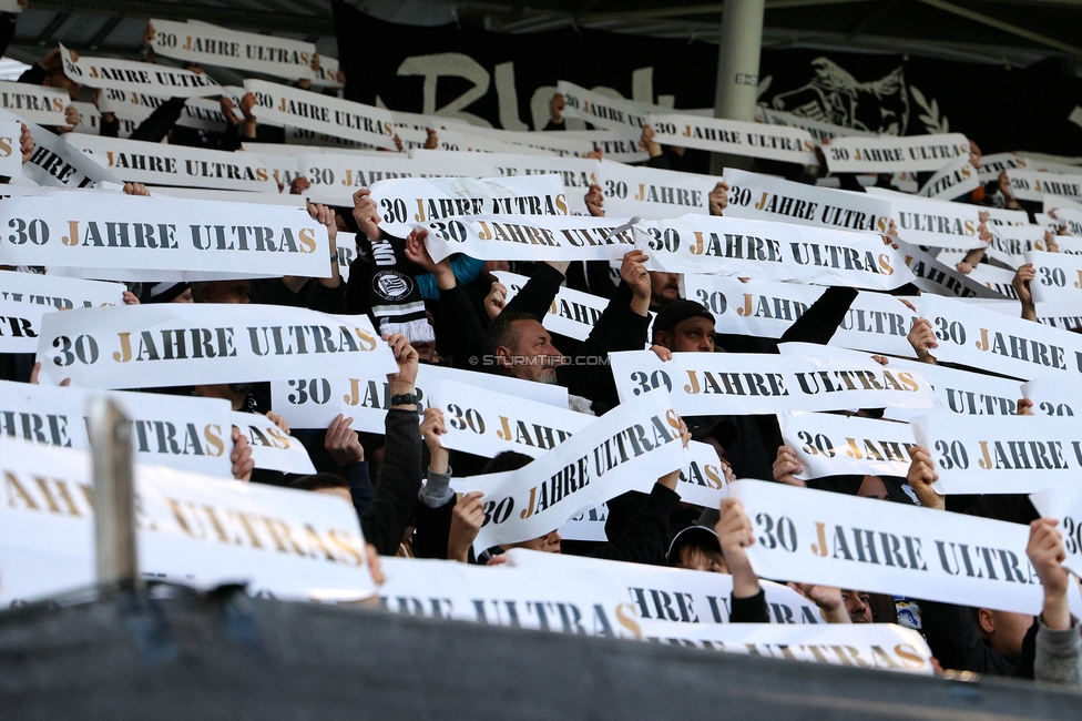 Sturm Graz - Rapid
Oesterreichische Fussball Bundesliga, 19. Runde, SK Sturm Graz - SK Rapid Wien, Stadion Liebenau Graz, 18.02.2024. 

Foto zeigt Fans von Sturm mit einer Choreografie
