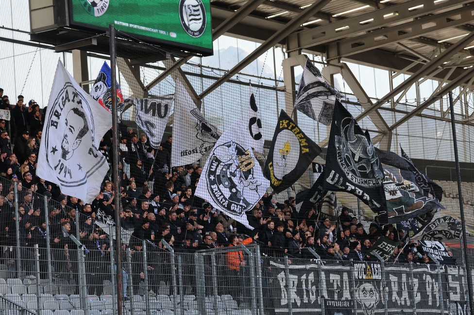 WSG Tirol - Sturm Graz
Oesterreichische Fussball Bundesliga, 20. Runde, WSG Tirol - SK Sturm Graz, Tivoli Neu Innsbruck, 25.02.2024. 

Foto zeigt Fans von Sturm
