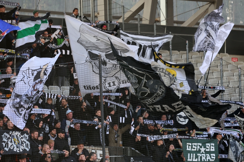 WSG Tirol - Sturm Graz
Oesterreichische Fussball Bundesliga, 20. Runde, WSG Tirol - SK Sturm Graz, Tivoli Neu Innsbruck, 25.02.2024. 

Foto zeigt Fans von Sturm
Schlüsselwörter: tifosi schals