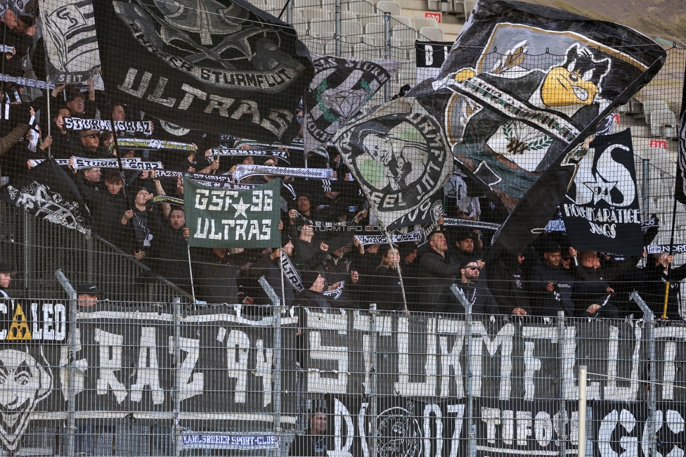 WSG Tirol - Sturm Graz
Oesterreichische Fussball Bundesliga, 20. Runde, WSG Tirol - SK Sturm Graz, Tivoli Neu Innsbruck, 25.02.2024. 

Foto zeigt Fans von Sturm
Schlüsselwörter: sturmflut schals