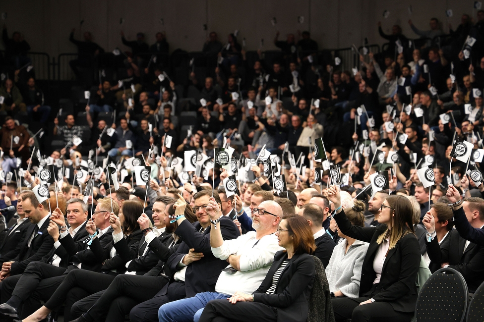 Sturm Generalversammlung
SK Sturm Graz Generalversammlung, Raiffeisen Sportpark Graz, 28.02.2024.

Foto zeigt Mitglieder
