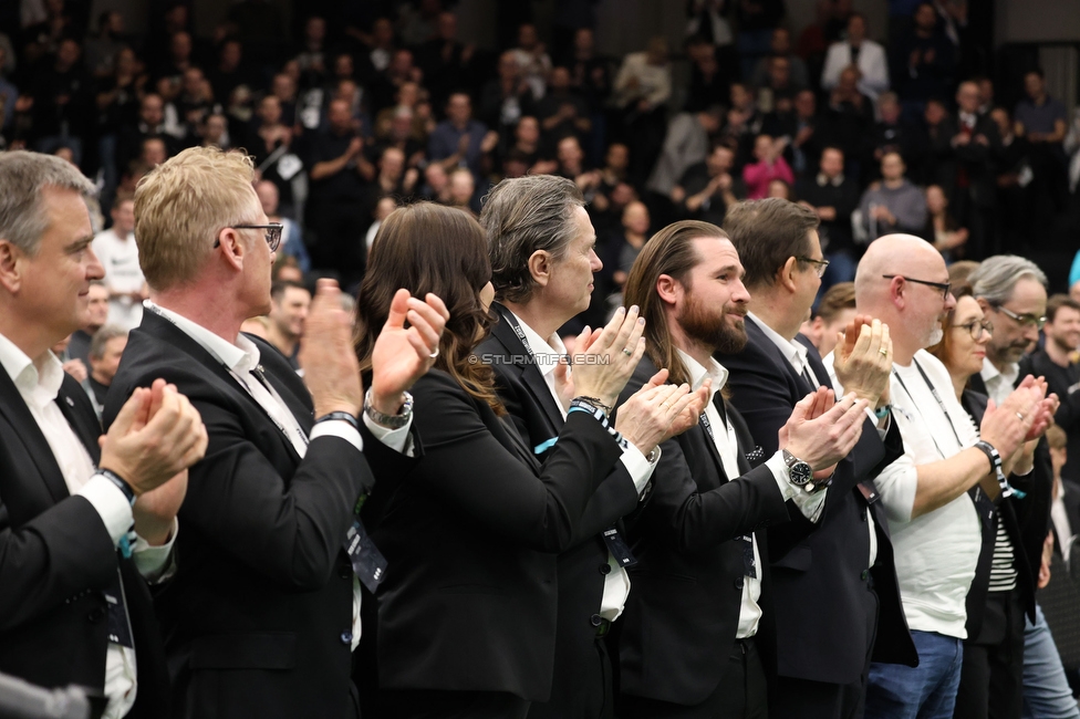 Sturm Generalversammlung
SK Sturm Graz Generalversammlung, Raiffeisen Sportpark Graz, 28.02.2024.

Foto zeigt den Vorstand von Sturm
