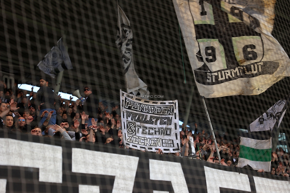 Sturm Graz - Wolfsberg
Oesterreichische Fussball Bundesliga, 21. Runde, SK Sturm Graz - Wolfsberger AC, Stadion Liebenau Graz, 03.03.2024. 

Foto zeigt Fans von Sturm
