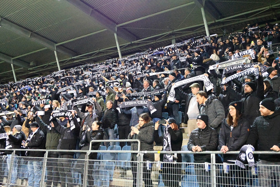 Sturm Graz - Lille
UEFA Conference League Achtelfinale, SK Sturm Graz - Lille Olympique Sporting Club, Stadion Liebenau Graz, 07.03.2024. 

Foto zeigt Fans von Sturm
