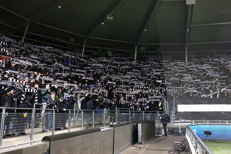 Sturm Graz - Lille
UEFA Conference League Achtelfinale, SK Sturm Graz - Lille Olympique Sporting Club, Stadion Liebenau Graz, 07.03.2024. 

Foto zeigt Fans von Sturm
