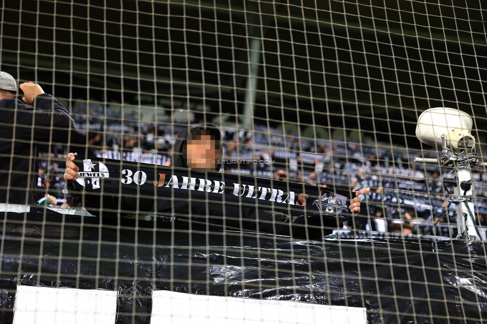 Sturm Graz - Lille
UEFA Conference League Achtelfinale, SK Sturm Graz - Lille Olympique Sporting Club, Stadion Liebenau Graz, 07.03.2024. 

Foto zeigt Fans von Sturm
