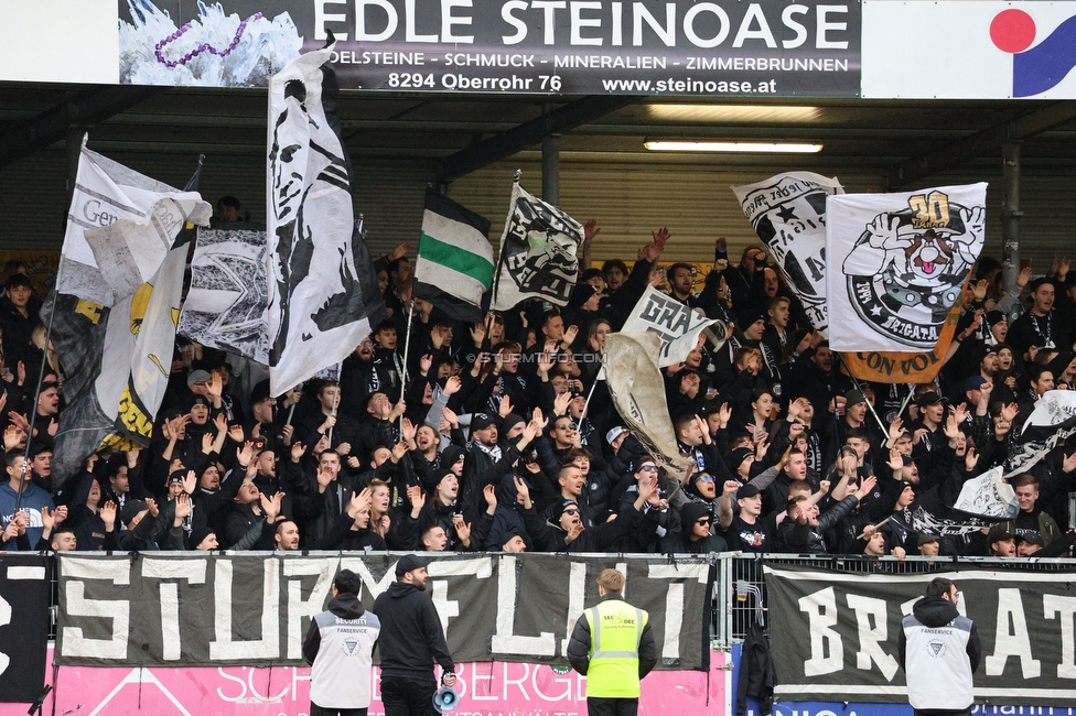 Hartberg - Sturm Graz
Oesterreichische Fussball Bundesliga, 22. Runde, TSV Hartberg - SK Sturm Graz, Arena Hartberg, 10.03.2024. 

Foto zeigt Fans von Sturm
Schlüsselwörter: sturmflut