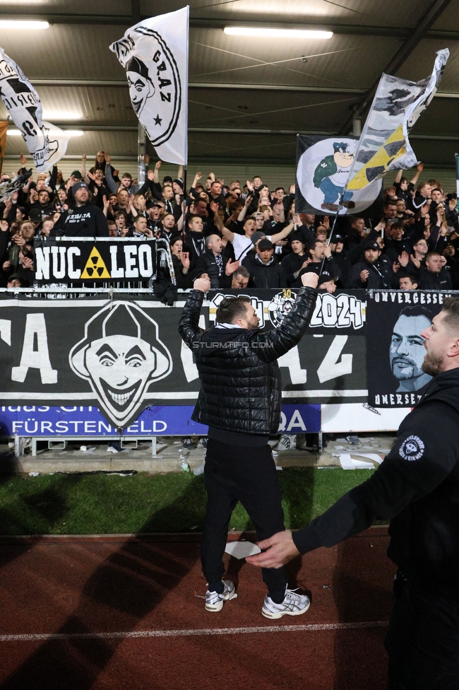 Hartberg - Sturm Graz
Oesterreichische Fussball Bundesliga, 22. Runde, TSV Hartberg - SK Sturm Graz, Arena Hartberg, 10.03.2024. 

Foto zeigt Fans von Sturm
Schlüsselwörter: brigata vorsaenger