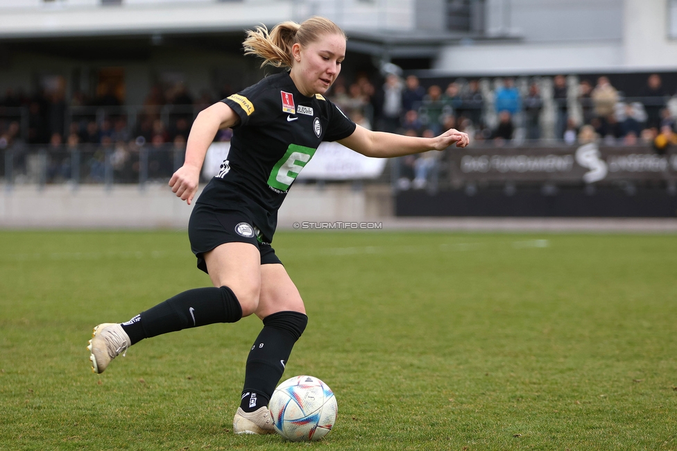 Sturm Graz - Austria Wien
SPORTLAND Niederoesterreich Frauen Cup, SK Sturm Graz - FK Austria Wien, Trainingszentrum Messendorf Graz, 10.03.2024. 

Foto zeigt Anna Wirnsberger (Sturm Damen)
