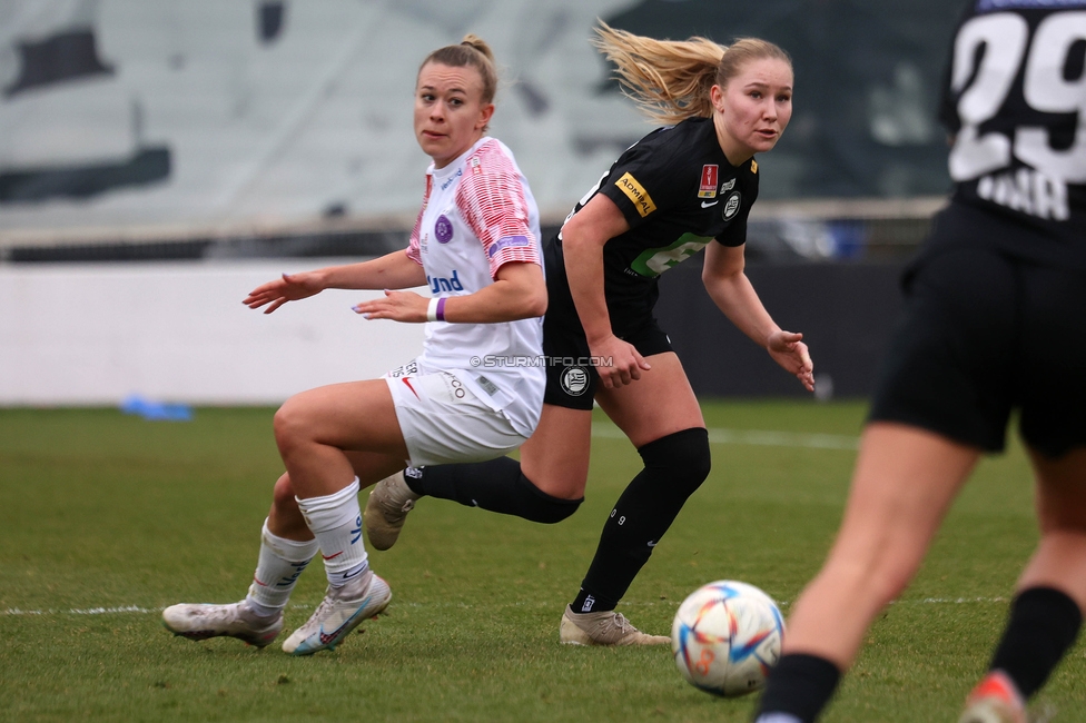 Sturm Graz - Austria Wien
SPORTLAND Niederoesterreich Frauen Cup, SK Sturm Graz - FK Austria Wien, Trainingszentrum Messendorf Graz, 10.03.2024. 

Foto zeigt Anna Wirnsberger (Sturm Damen)
