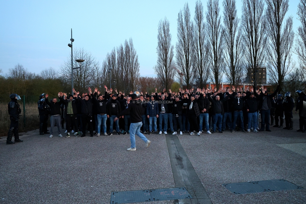 Lille - Sturm Graz
UEFA Conference Achtelfinale, Lille OSC - SK Sturm Graz, Stade Pierre-Mauroy, 14.03.2024. 

Foto zeigt Fans von Sturm beim Corteo
