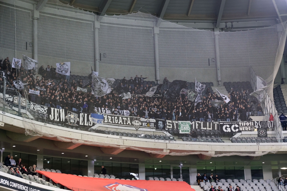 Lille - Sturm Graz
UEFA Conference Achtelfinale, Lille OSC - SK Sturm Graz, Stade Pierre-Mauroy, 14.03.2024. 

Foto zeigt Fans von Sturm
