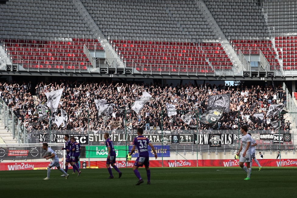 Austria Klagenfurt - Sturm Graz
Oesterreichische Fussball Bundesliga, 23. Runde, SK Austria Klagenfurt - SK Sturm Graz, Wörthersee Stadion Klagenfurt, 17.03.2024. 

Foto zeigt Fans von Sturm
