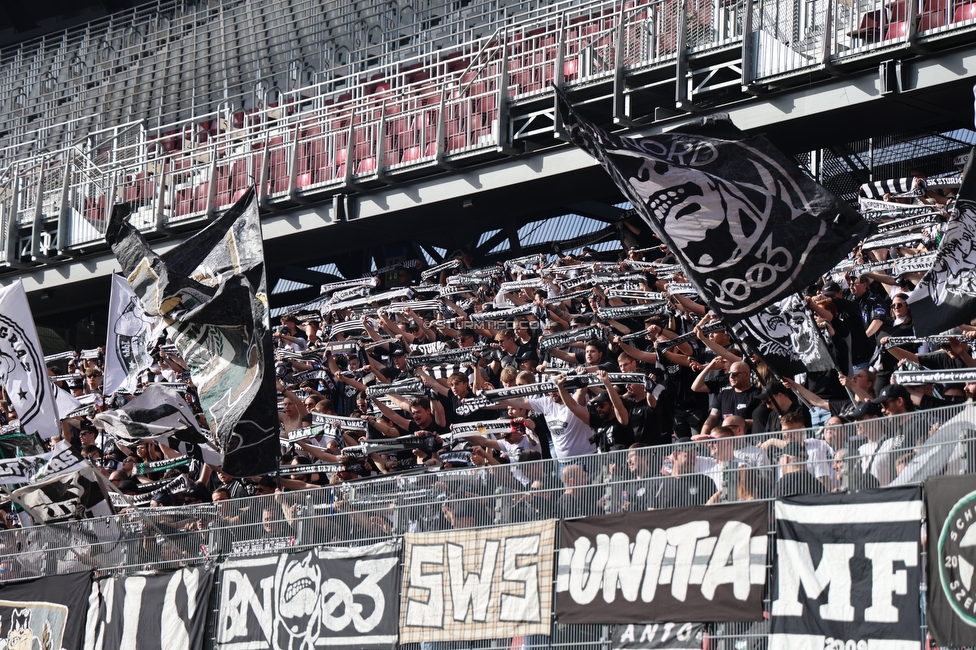 Austria Klagenfurt - Sturm Graz
Oesterreichische Fussball Bundesliga, 23. Runde, SK Austria Klagenfurt - SK Sturm Graz, Wörthersee Stadion Klagenfurt, 17.03.2024. 

Foto zeigt Fans von Sturm
Schlüsselwörter: schals jewels sws unita bastion