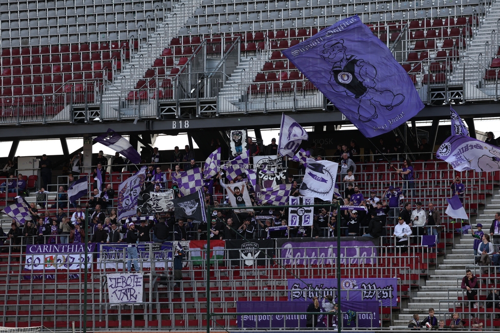 Austria Klagenfurt - Sturm Graz
Oesterreichische Fussball Bundesliga, 23. Runde, SK Austria Klagenfurt - SK Sturm Graz, Wörthersee Stadion Klagenfurt, 17.03.2024. 

Foto zeigt Fans von Sturm
