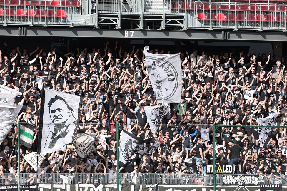 Austria Klagenfurt - Sturm Graz
Oesterreichische Fussball Bundesliga, 23. Runde, SK Austria Klagenfurt - SK Sturm Graz, Wörthersee Stadion Klagenfurt, 17.03.2024. 

Foto zeigt Fans von Sturm
