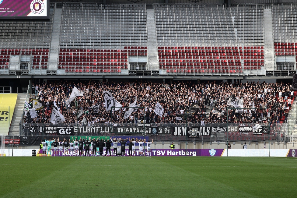 Austria Klagenfurt - Sturm Graz
Oesterreichische Fussball Bundesliga, 23. Runde, SK Austria Klagenfurt - SK Sturm Graz, Wörthersee Stadion Klagenfurt, 17.03.2024. 

Foto zeigt Fans von Sturm und die Mannschaft von Sturm
