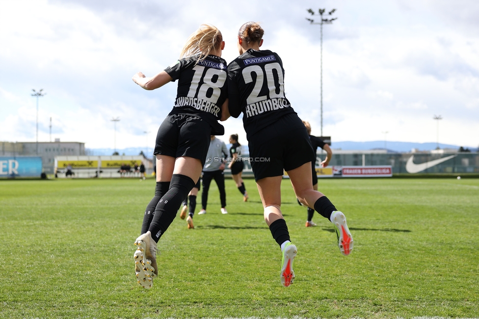 Sturm Damen - Altach
OEFB Frauen Bundesliga, 11. Runde, SK Sturm Graz Damen - SPG SCR Altach FFC Vorderland, Trainingszentrum Messendorf, 24.03.2024. 

Foto zeigt Anna Wirnsberger (Sturm Damen) und Laura Krumboeck (Sturm Damen)
