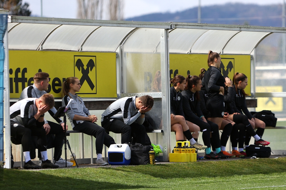 Sturm Damen - Altach
OEFB Frauen Bundesliga, 11. Runde, SK Sturm Graz Damen - SPG SCR Altach FFC Vorderland, Trainingszentrum Messendorf, 24.03.2024. 

Foto zeigt die Ersatzbank
