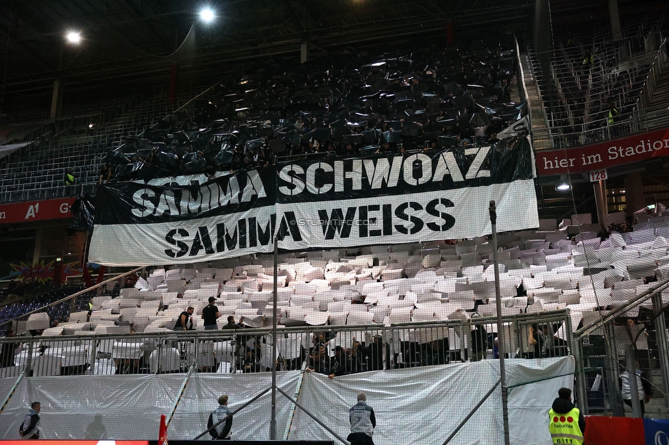 Salzburg - Sturm Graz
OEFB Cup, Halbfinale, FC RB Salzburg - SK Sturm Graz, Stadion Wals-Siezenheim, 04.04.2024. 

Foto zeigt Fans von Sturm mit einer Choreografie
