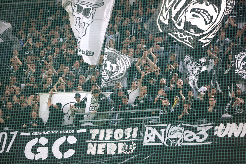 Salzburg - Sturm Graz
OEFB Cup, Halbfinale, FC RB Salzburg - SK Sturm Graz, Stadion Wals-Siezenheim, 04.04.2024. 

Foto zeigt Fans von Sturm
Schlüsselwörter: tifosi