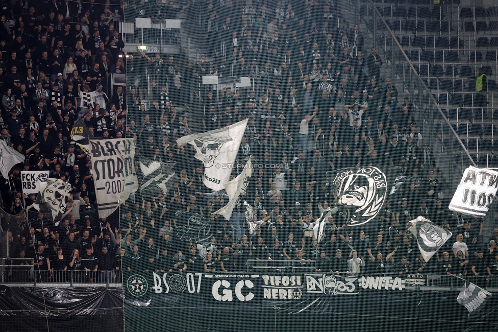 Salzburg - Sturm Graz
OEFB Cup, Halbfinale, FC RB Salzburg - SK Sturm Graz, Stadion Wals-Siezenheim, 04.04.2024. 

Foto zeigt Fans von Sturm
