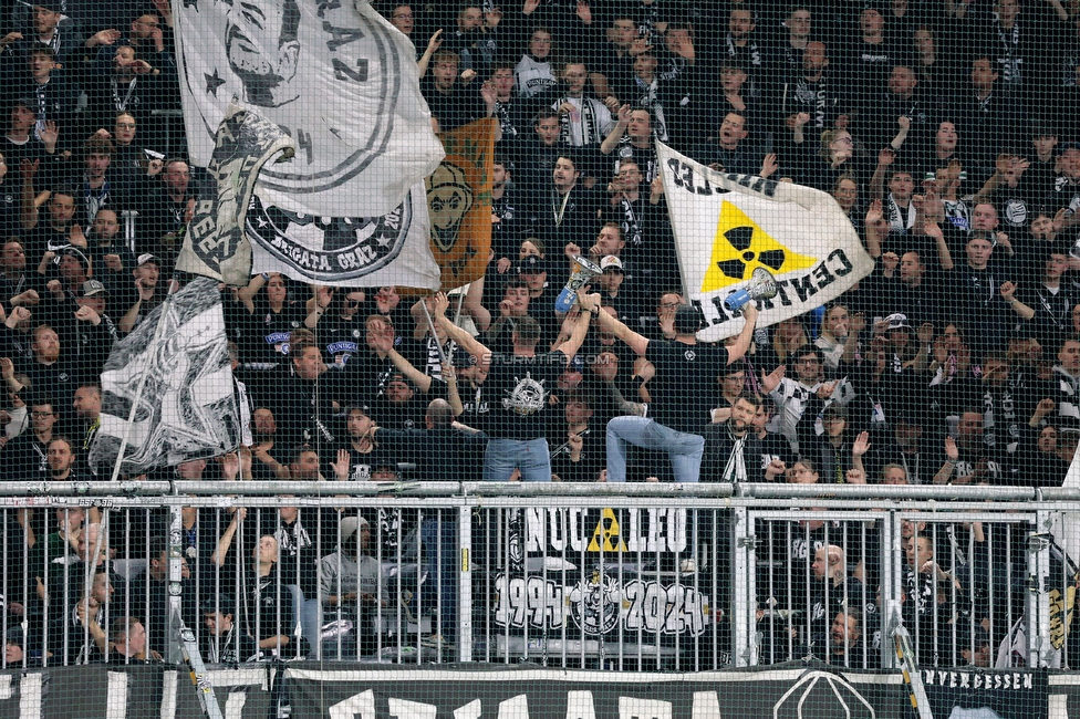 Salzburg - Sturm Graz
OEFB Cup, Halbfinale, FC RB Salzburg - SK Sturm Graz, Stadion Wals-Siezenheim, 04.04.2024. 

Foto zeigt Fans von Sturm
Schlüsselwörter: brigata vorsaenger