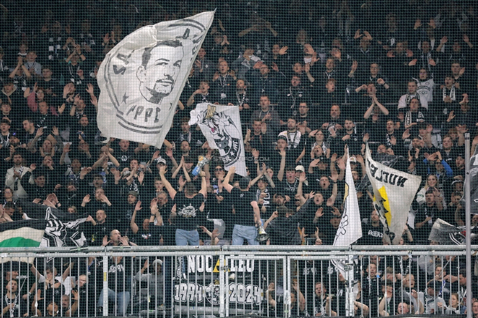 Salzburg - Sturm Graz
OEFB Cup, Halbfinale, FC RB Salzburg - SK Sturm Graz, Stadion Wals-Siezenheim, 04.04.2024. 

Foto zeigt Fans von Sturm
