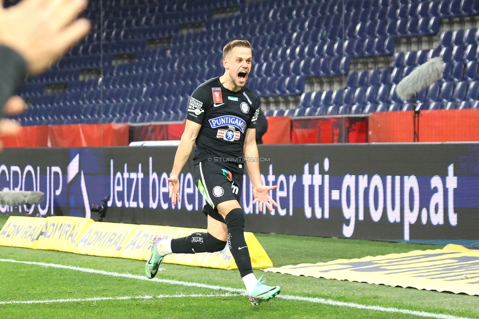 Salzburg - Sturm Graz
OEFB Cup, Halbfinale, FC RB Salzburg - SK Sturm Graz, Stadion Wals-Siezenheim, 04.04.2024. 

Foto zeigt Tomi Horvat (Sturm)
