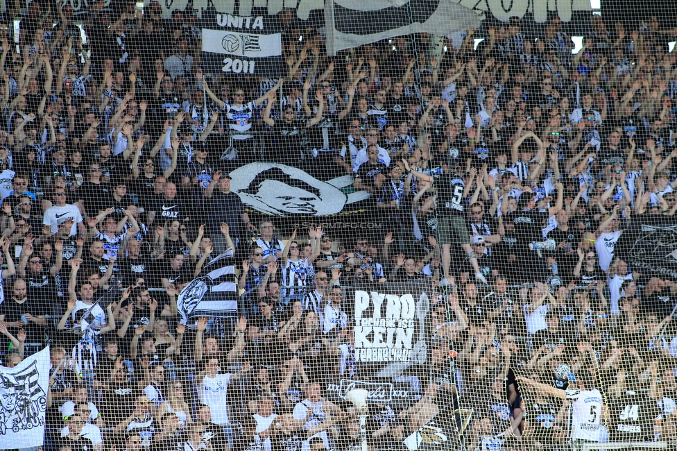 Sturm Graz - LASK
Oesterreichische Fussball Bundesliga, 25. Runde, SK Sturm Graz - LASK, Stadion Liebenau Graz, 07.04.2024. 

Foto zeigt Fans von Sturm
Schlüsselwörter: unita