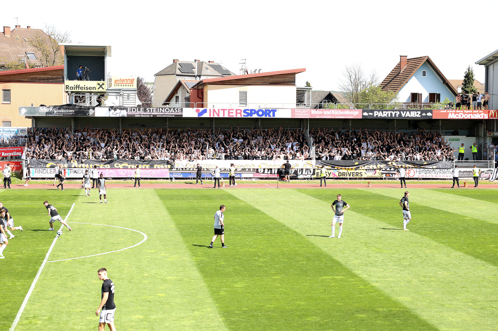 Hartberg - Sturm Graz
Oesterreichische Fussball Bundesliga, 26. Runde, TSV Hartberg - SK Sturm Graz,  PROfertil ARENA Hartberg, 14.04.2024. 

Foto zeigt Fans von Sturm
