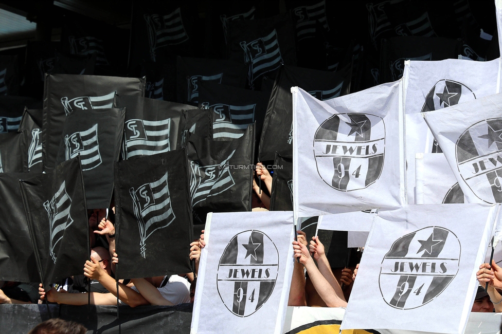 Hartberg - Sturm Graz
Oesterreichische Fussball Bundesliga, 26. Runde, TSV Hartberg - SK Sturm Graz,  PROfertil ARENA Hartberg, 14.04.2024. 

Foto zeigt Fans von Sturm mit einer Choreografie
