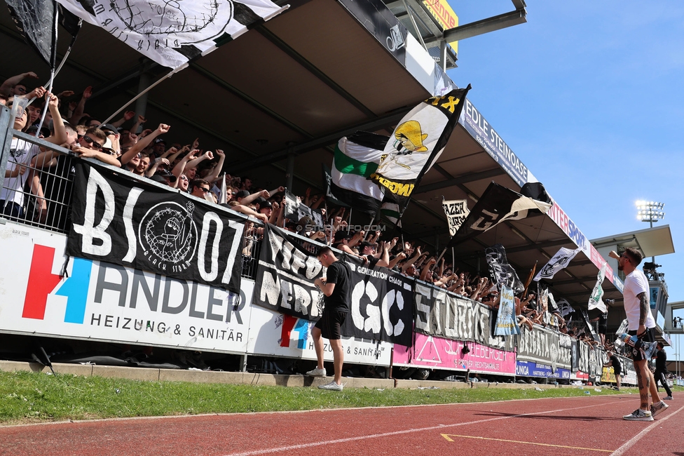 Hartberg - Sturm Graz
Oesterreichische Fussball Bundesliga, 26. Runde, TSV Hartberg - SK Sturm Graz,  PROfertil ARENA Hartberg, 14.04.2024. 

Foto zeigt Fans von Sturm
