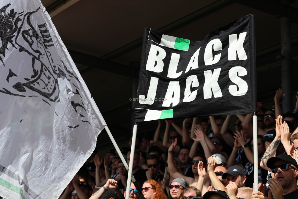Hartberg - Sturm Graz
Oesterreichische Fussball Bundesliga, 26. Runde, TSV Hartberg - SK Sturm Graz,  PROfertil ARENA Hartberg, 14.04.2024. 

Foto zeigt Fans von Sturm
